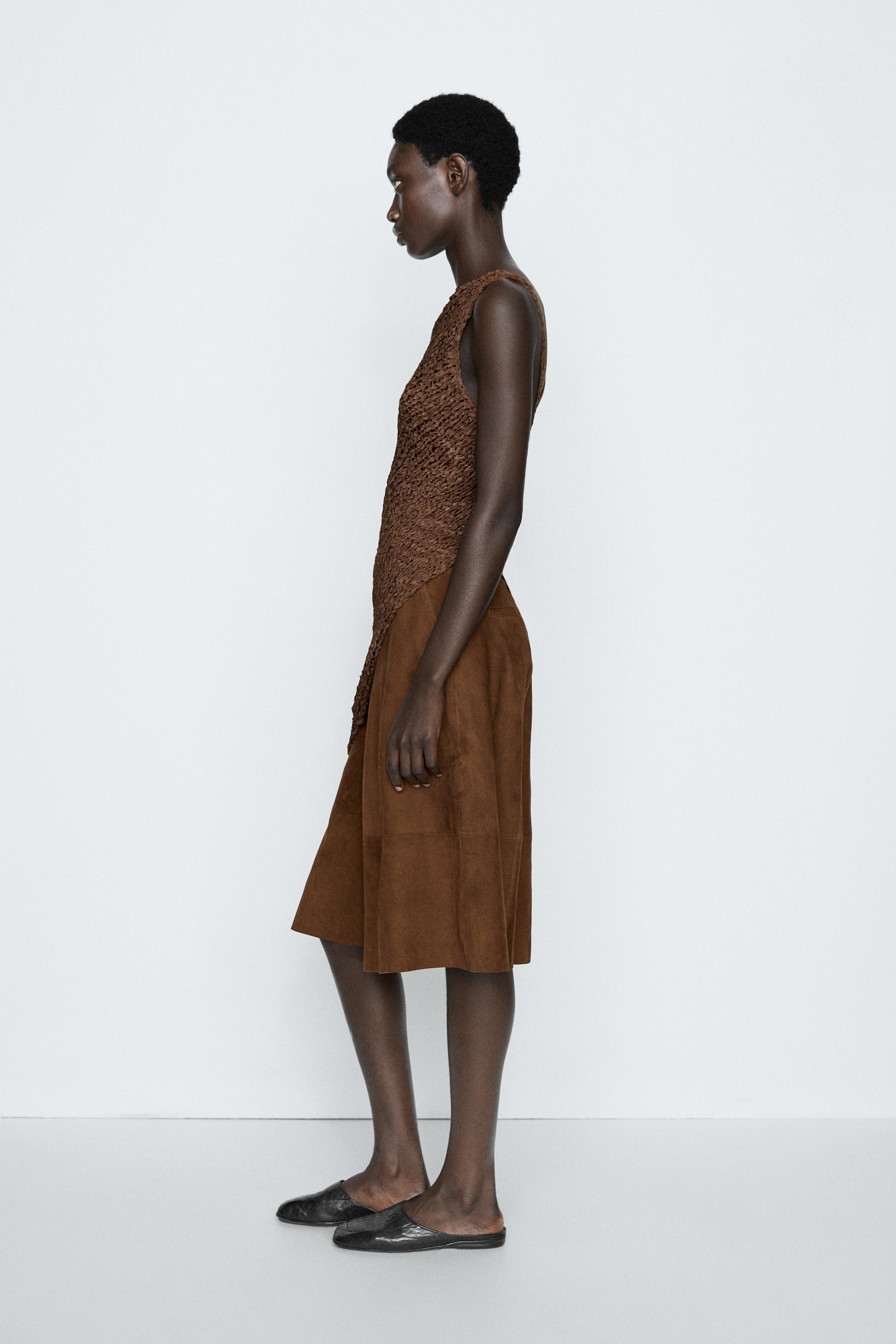 Open-knit asymmetric top - STUDIO